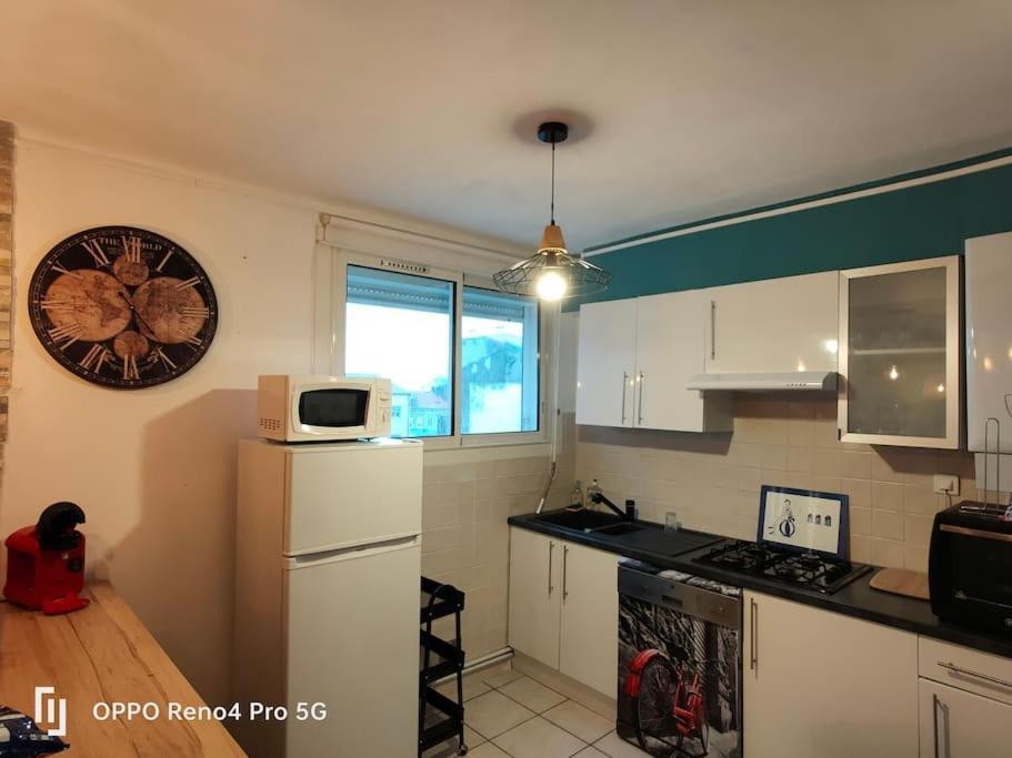 Grand T2 Esprit Loft Coeur De Ville Sète Esterno foto