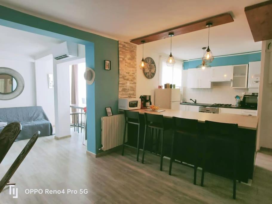 Grand T2 Esprit Loft Coeur De Ville Sète Esterno foto