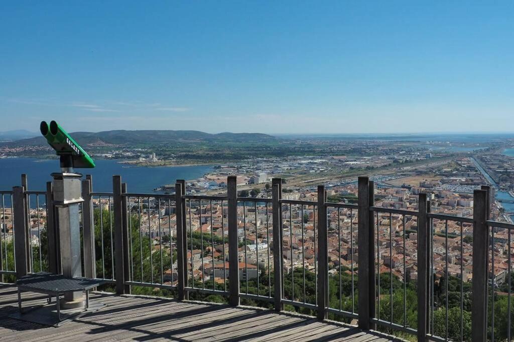 Grand T2 Esprit Loft Coeur De Ville Sète Esterno foto